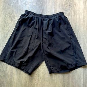 Nike Dri-fit running 9” inseam with liner. Liner.